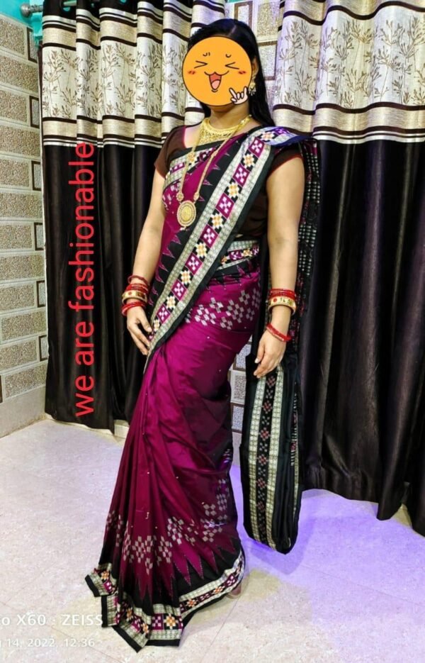 Samblpuri pasa pali pata &Elegant Sambalpuri Silk Saree in Magenta and Black with Traditional Ikat Weaving - Image 3
